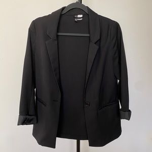 H&M Divided Black Blazer